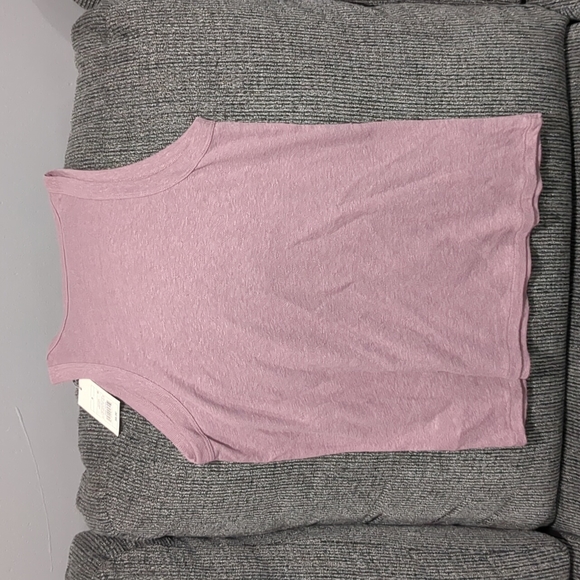 Brand new tank top - Picture 2 of 4